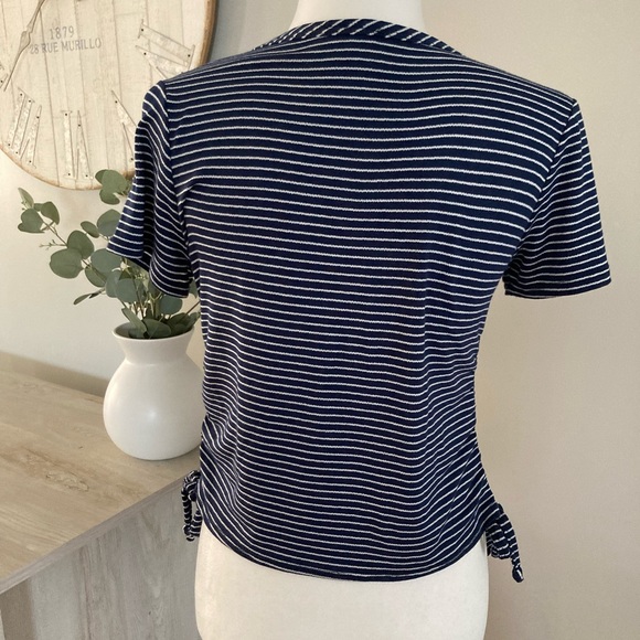 ❌SOLD Olivia Rae Navy Striped Top - Picture 5 of 7